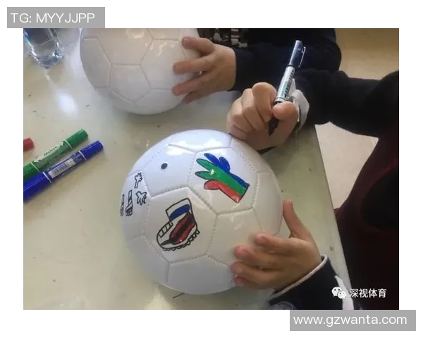 足球姐弟画:描绘梦想与激情的绿茵场上兄妹情深瞬间