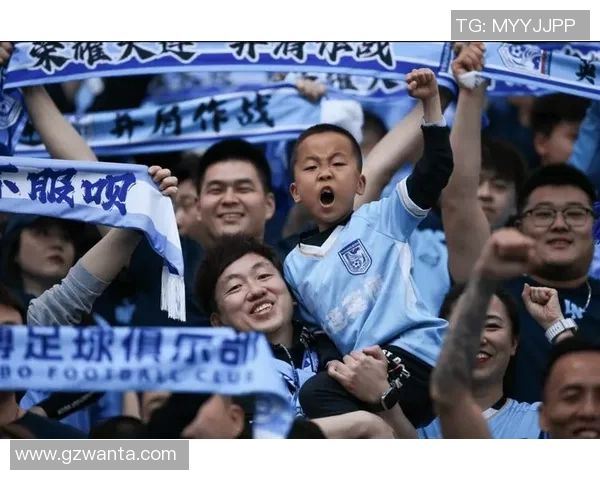 足球装备送礼指南让每一位球迷都能感受到运动的热情与快乐